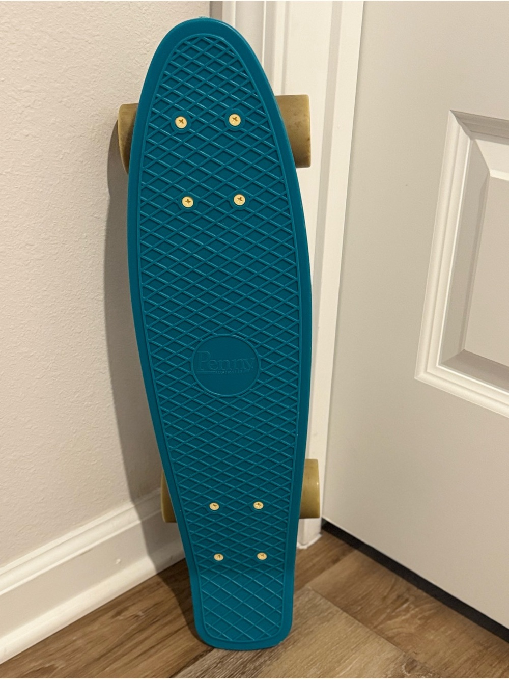 Penny Australia 22” Skateboard Teal Plastic Cruiser Skateboard